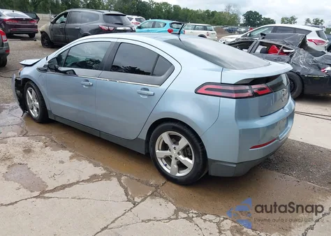 2013 Chevrolet Volt z USA, uszkodzony, nr VIN 1G1RD6E43DU114463